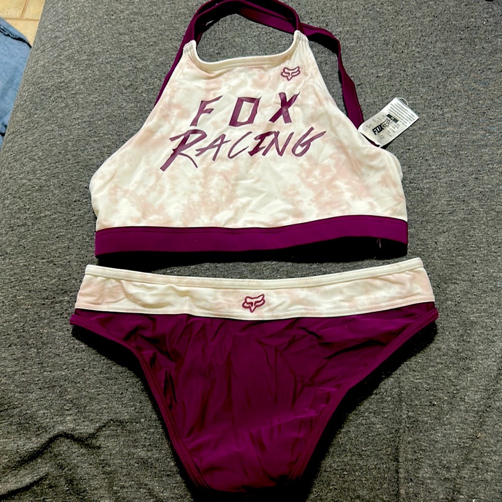 Fox racing swimsuit medium top small bottoms✨